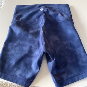 Lululemon Align shorts 6 inch